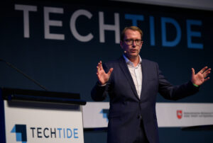 Stefan Muhle bei der Techtide 2019 auf der Bühne.