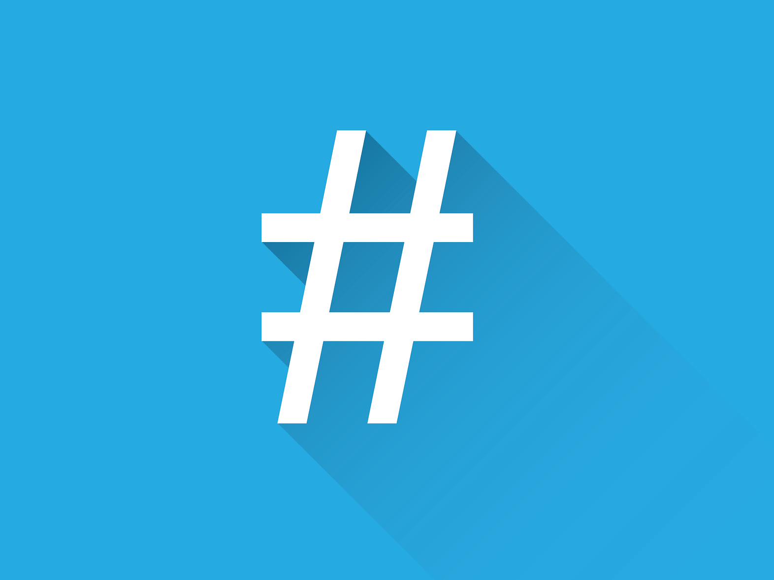 Weißer Hashtag auf blauem Hintergrund